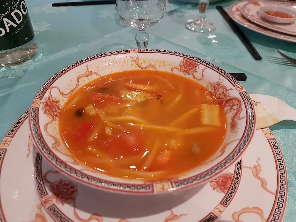 Soupe de Crevettes À la Citronnelle